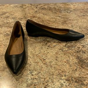 Frye “Sienna” Flats (Best fit 8.5)